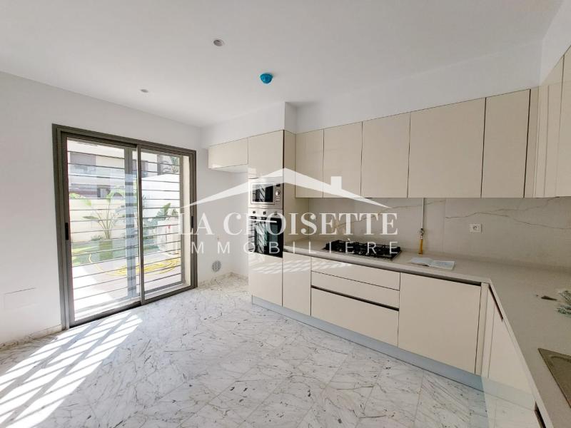 Triplex S+3 avec jardin à La Marsa